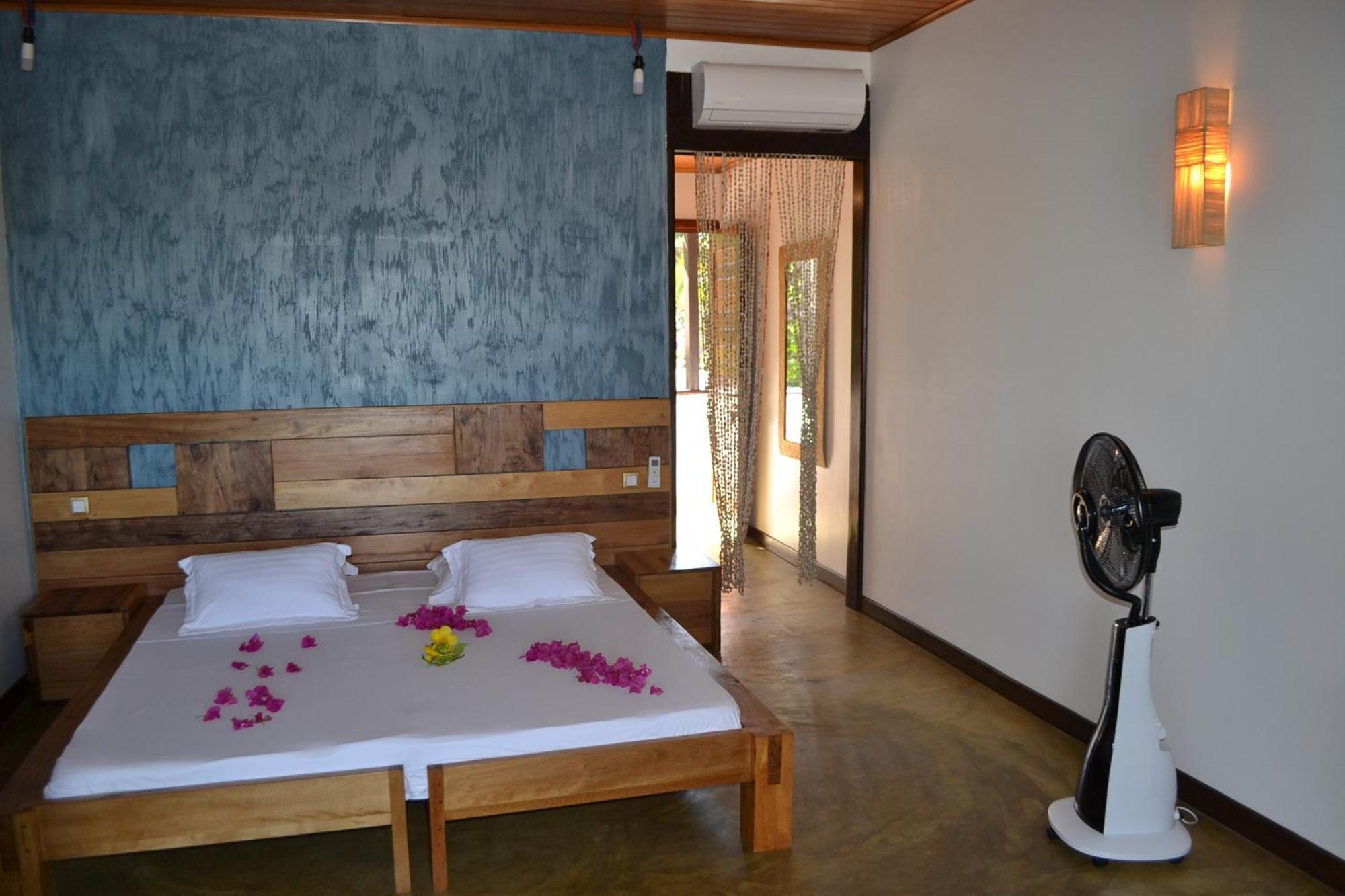 Hotel Kily House Morondava Exterior foto